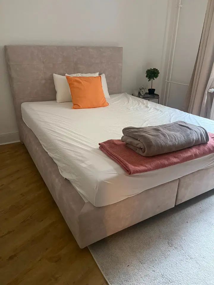 2 Zimmer Wohnung mit 66 m² in Essen – Bild 2