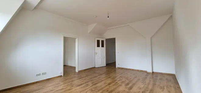 2 Zimmer Wohnung mit 70 m² in Berlin – Bild 2