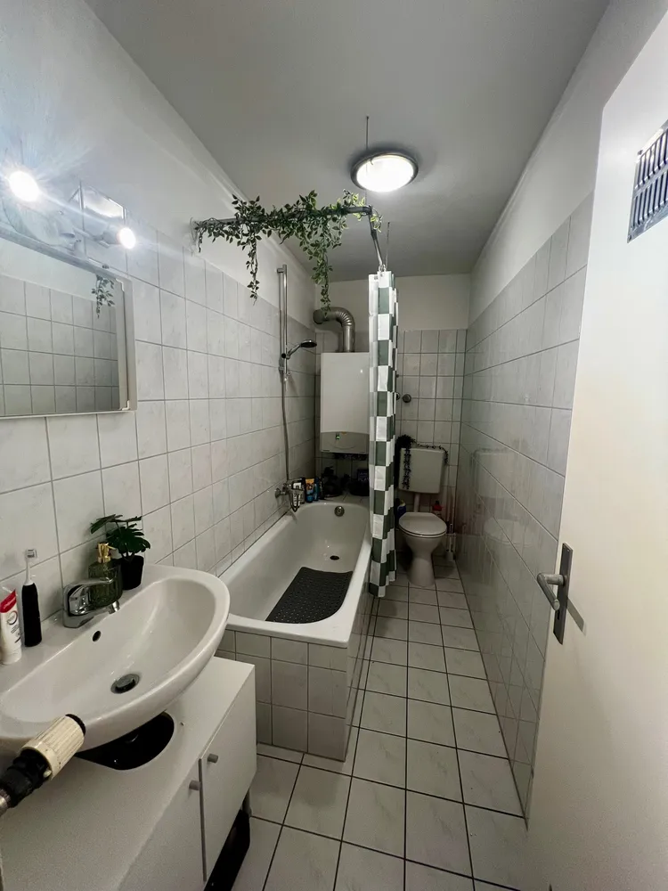 1 room apartment with 35 m² in Wiesbaden – Photo 6