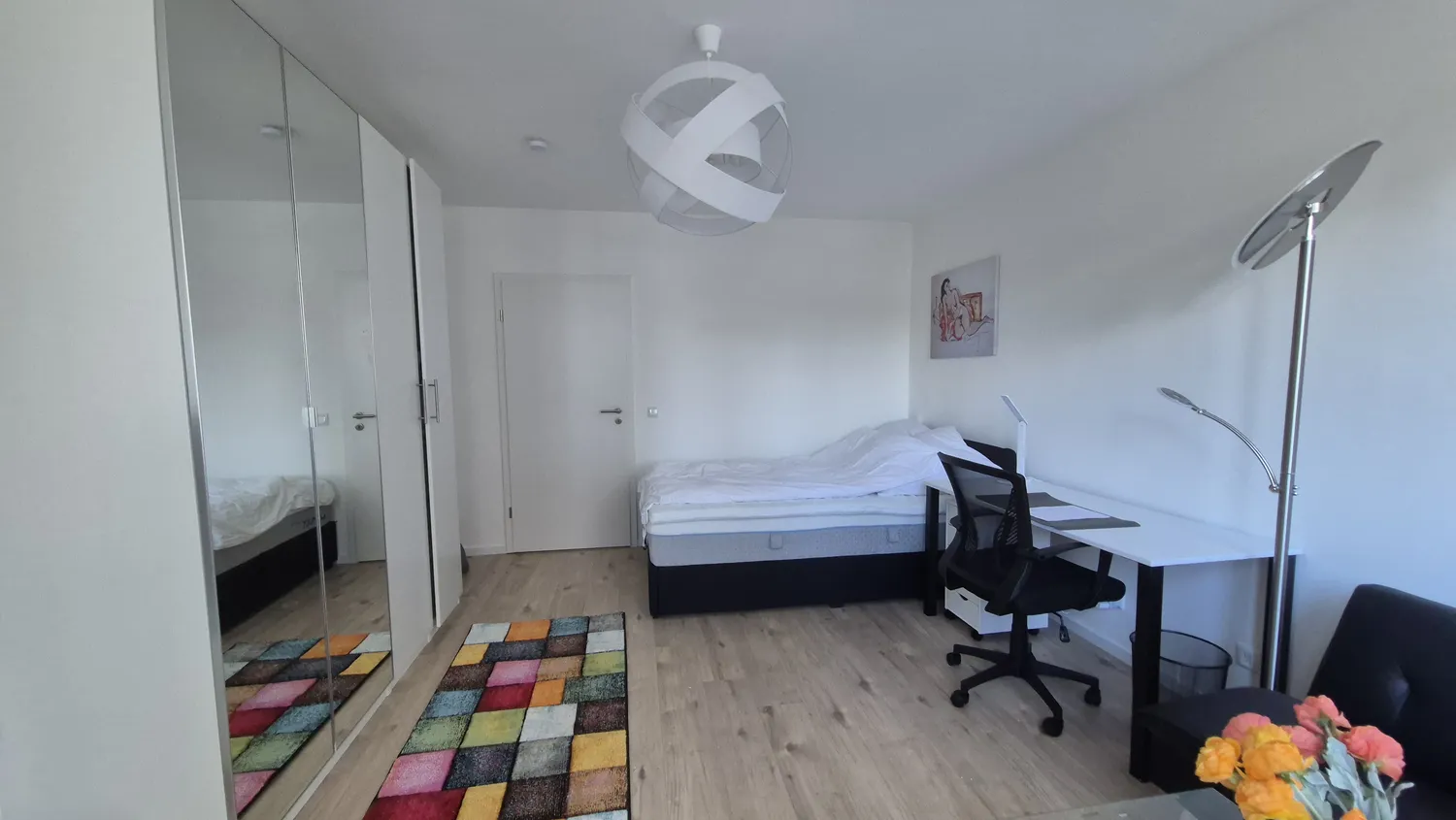 1 Zimmer Wohnung mit 27 m² in Köln – Bild 2