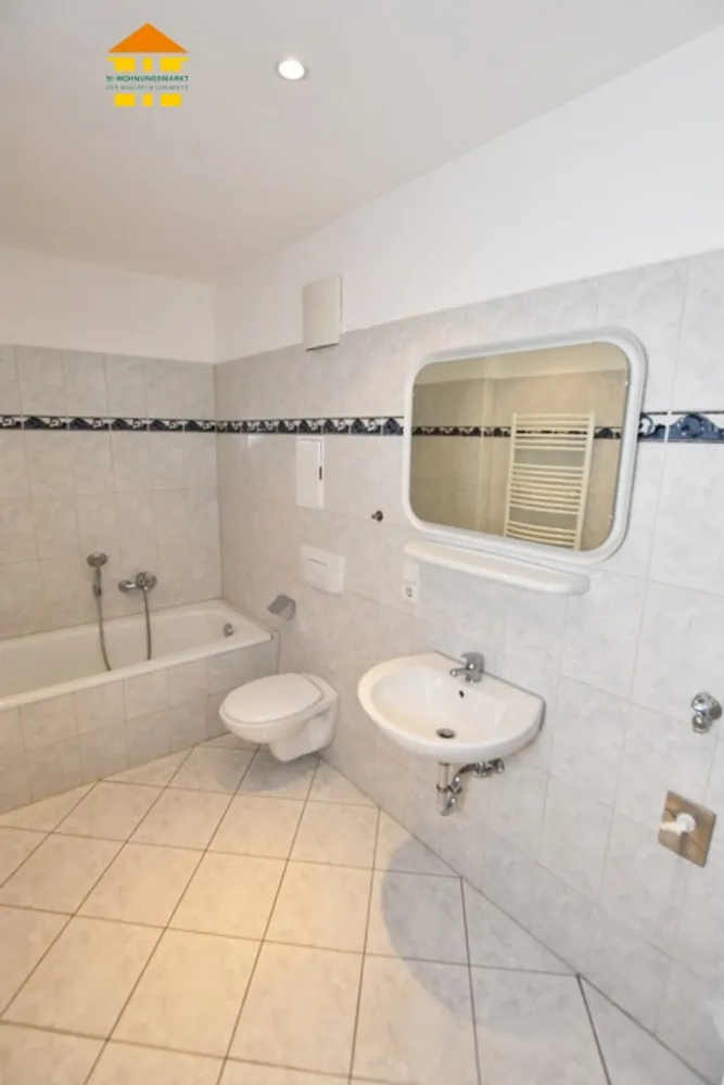 4 room apartment with 101 m² in Chemnitz – Photo 2