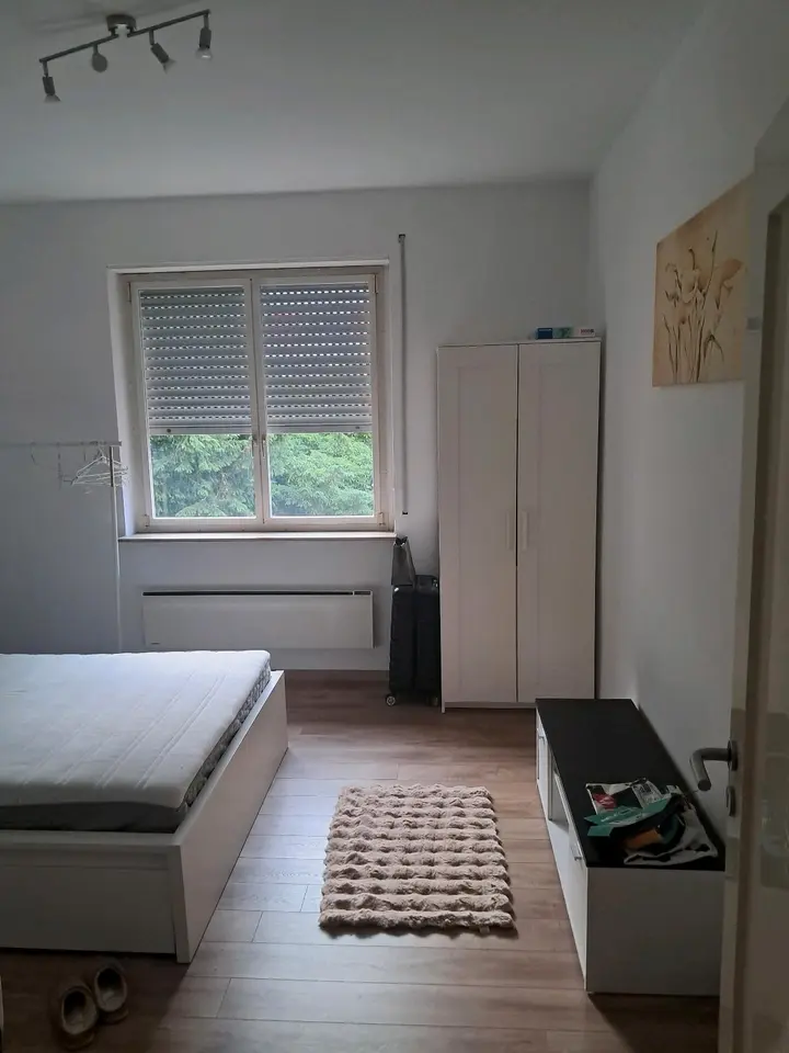 Shared room with 76 m² in Stuttgart – Photo 1