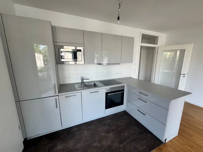2 Zimmer Wohnung mit 71 m² in Berlin – Bild 6