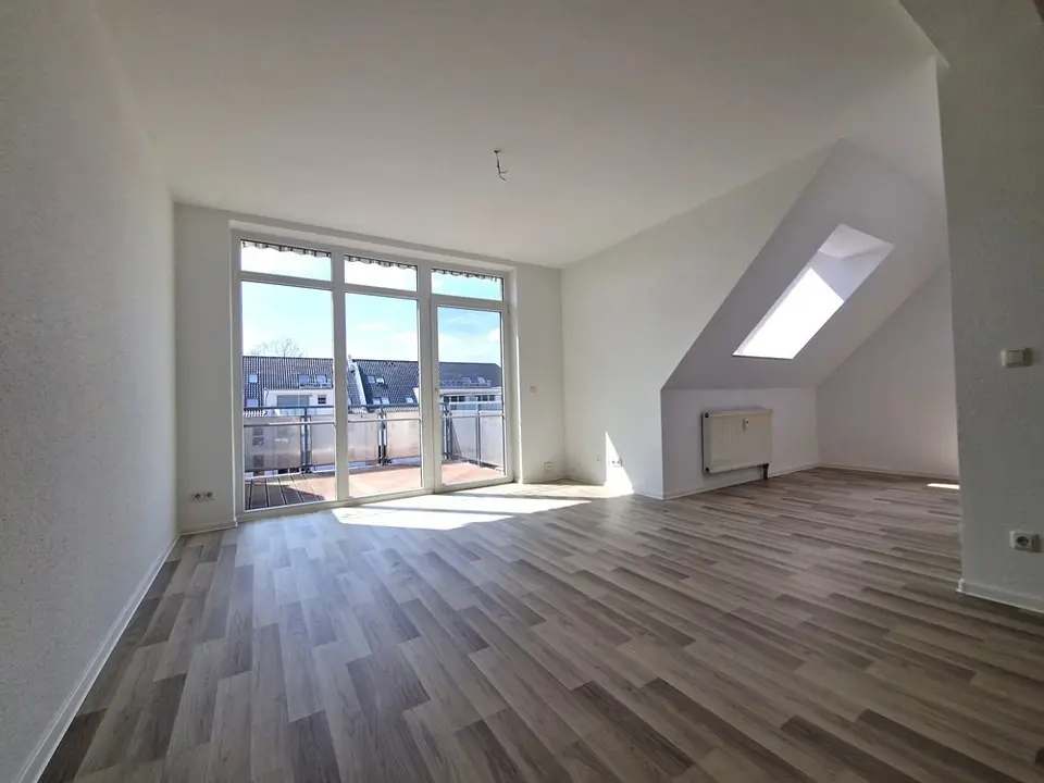 2 Zimmer Wohnung mit 67 m² in Merseburg – Bild 2