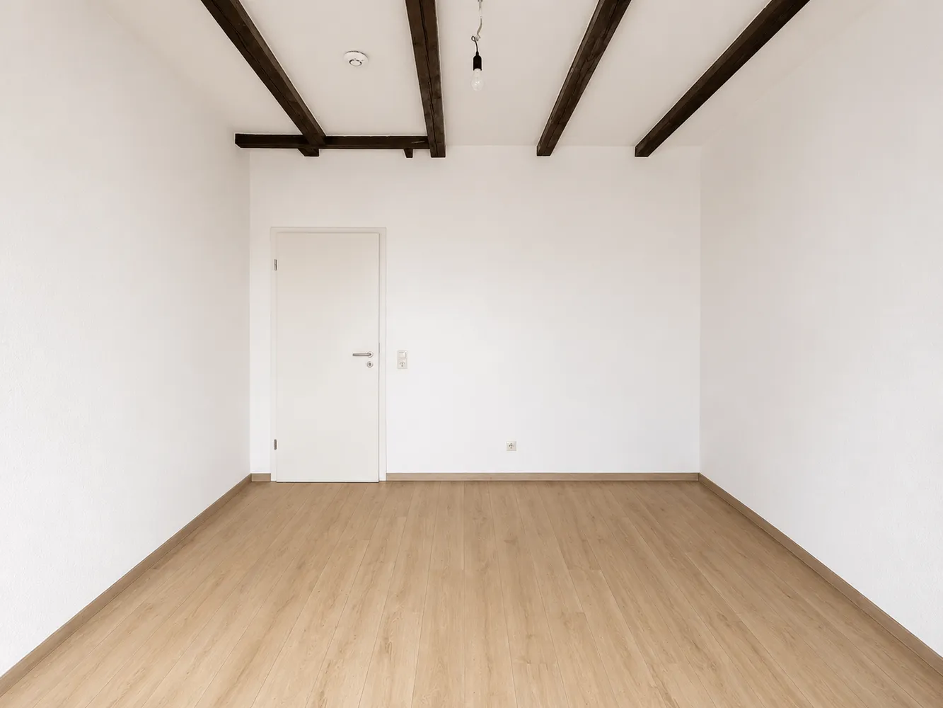 2 Zimmer Wohnung mit 70 m² in Halle (Saale) – Bild 2