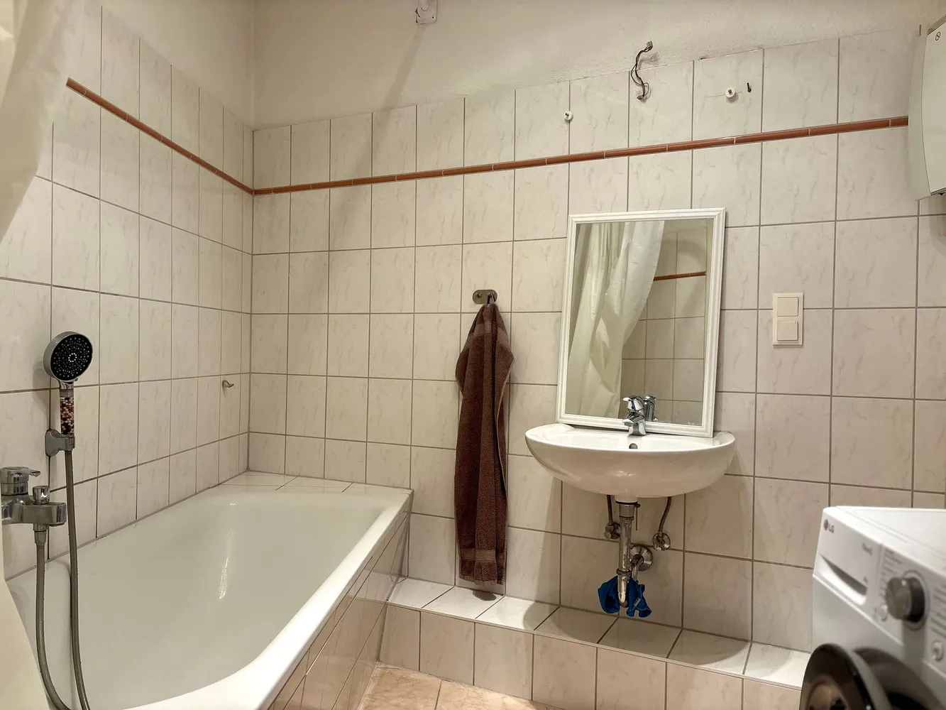 2 Zimmer Wohnung mit 84 m² in Hameln – Bild 8