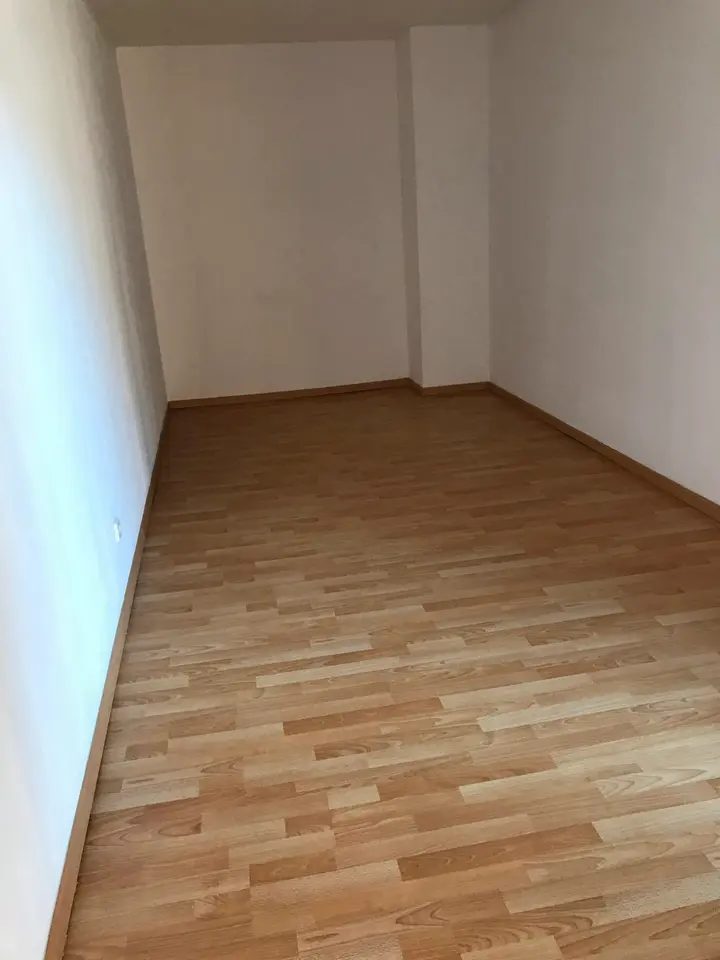 20 Zimmer Wohnung mit 48 m² in Grimma – Bild 9