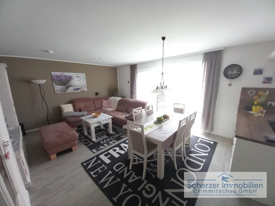 4 Zimmer Wohnung mit 109 m² in Crimmitschau – Bild 1