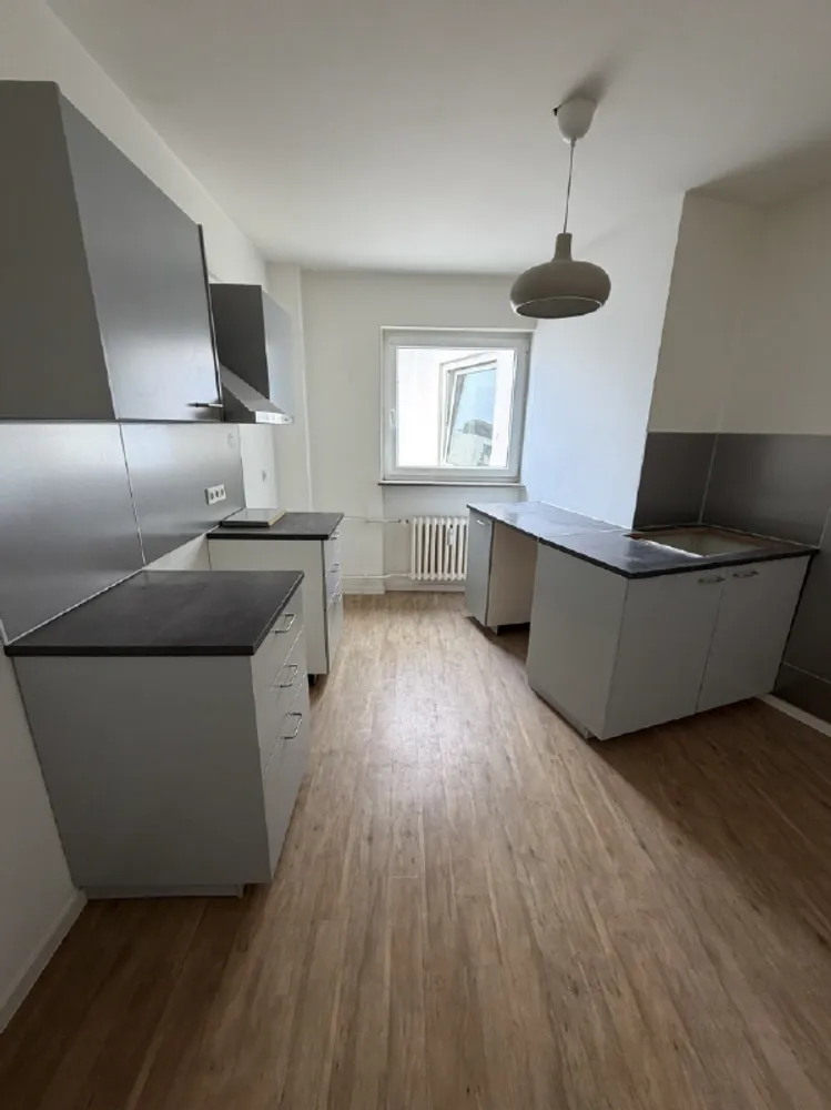 2 Zimmer Wohnung mit 60 m² in Köln – Bild 3