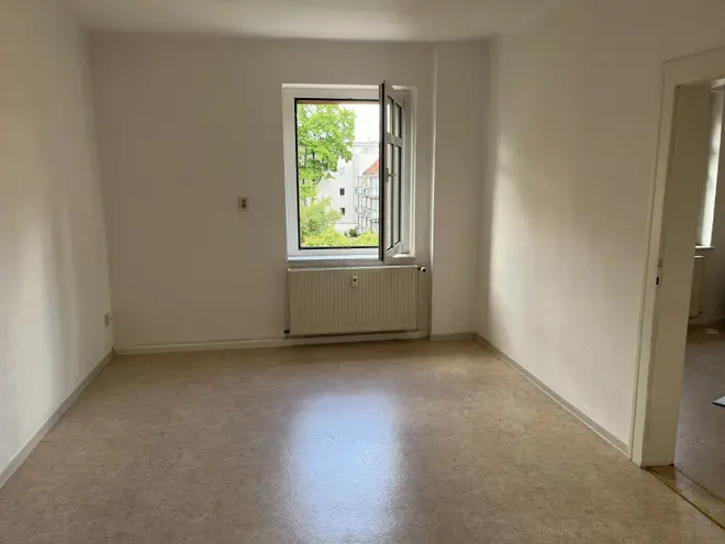 3 Zimmer Wohnung mit 65 m² in Halle (Saale) – Bild 4