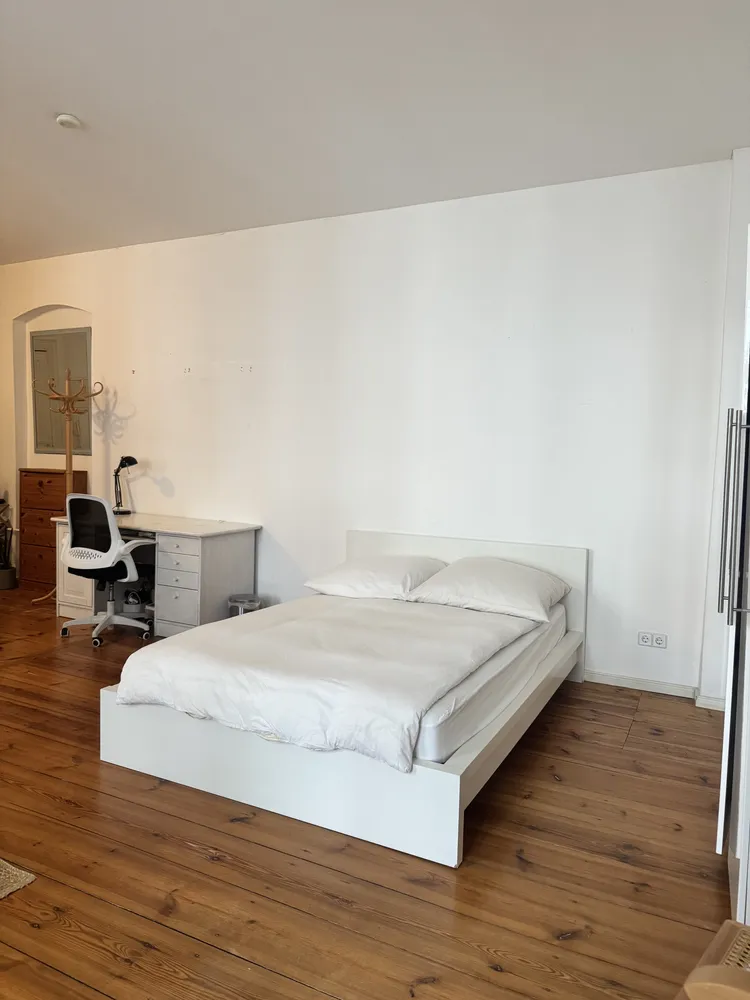 1 room apartment with 40 m² in Berlin – Photo 10