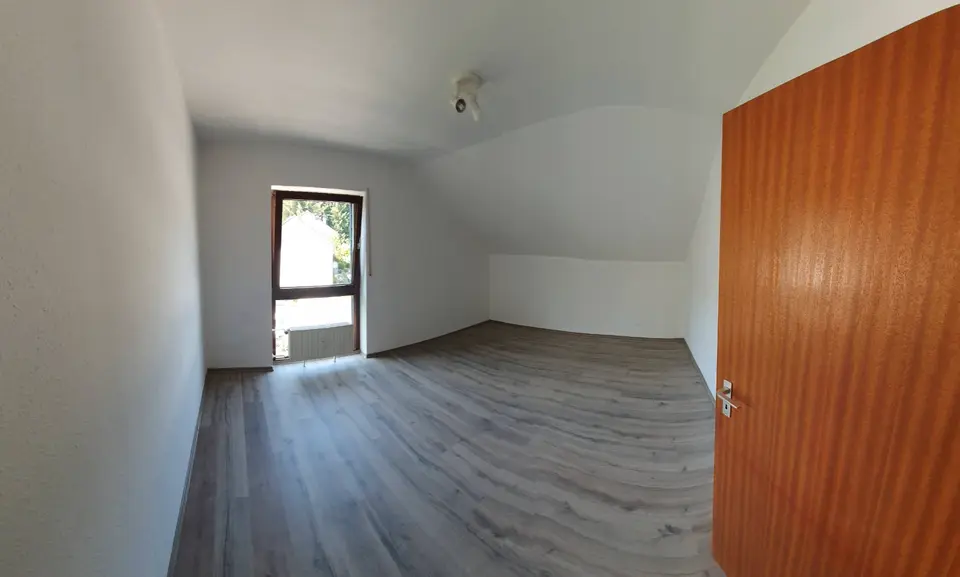 2 Zimmer Wohnung mit 60 m² in Siegen – Bild 4