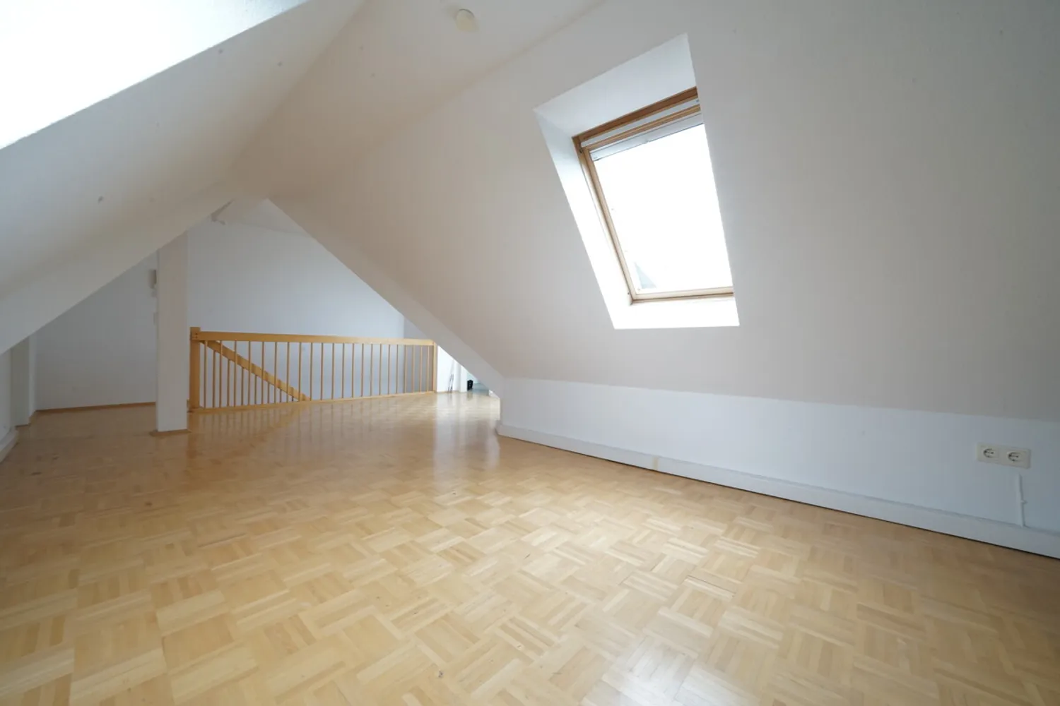 3 Zimmer Wohnung mit 98 m² in Köln – Bild 12
