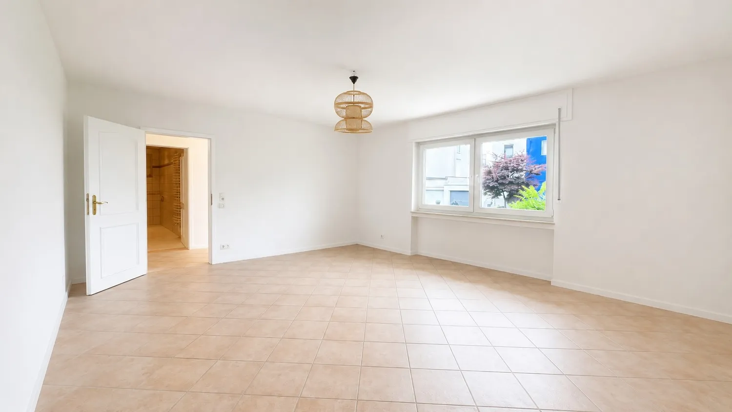 3 Zimmer Wohnung mit 85 m² in Frankfurt am Main – Bild 2