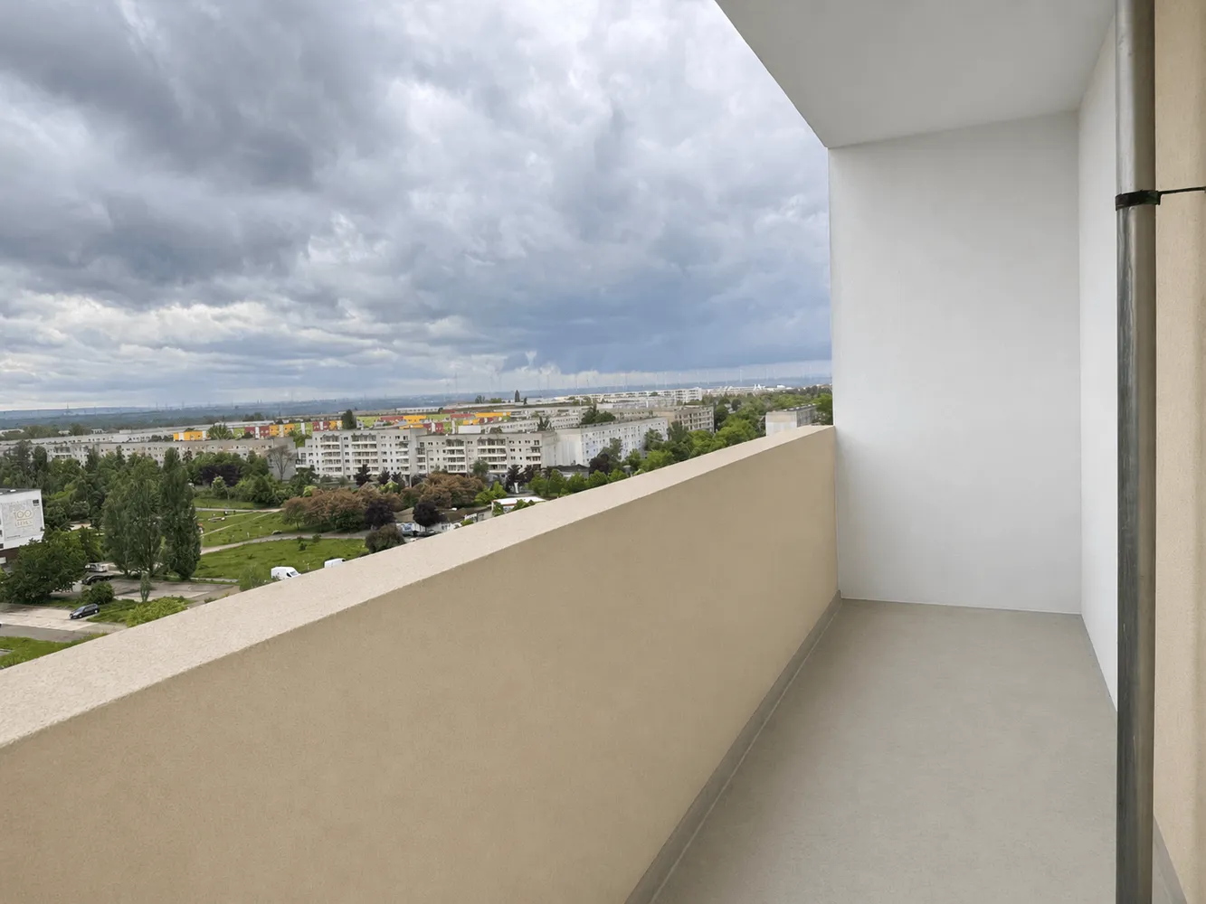 6 Zimmer Wohnung mit 140 m² in Halle (Saale) – Bild 3