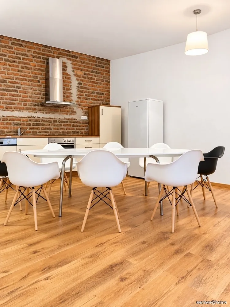 9 Zimmer Wohnung mit 200 m² in Aachen – Bild 5