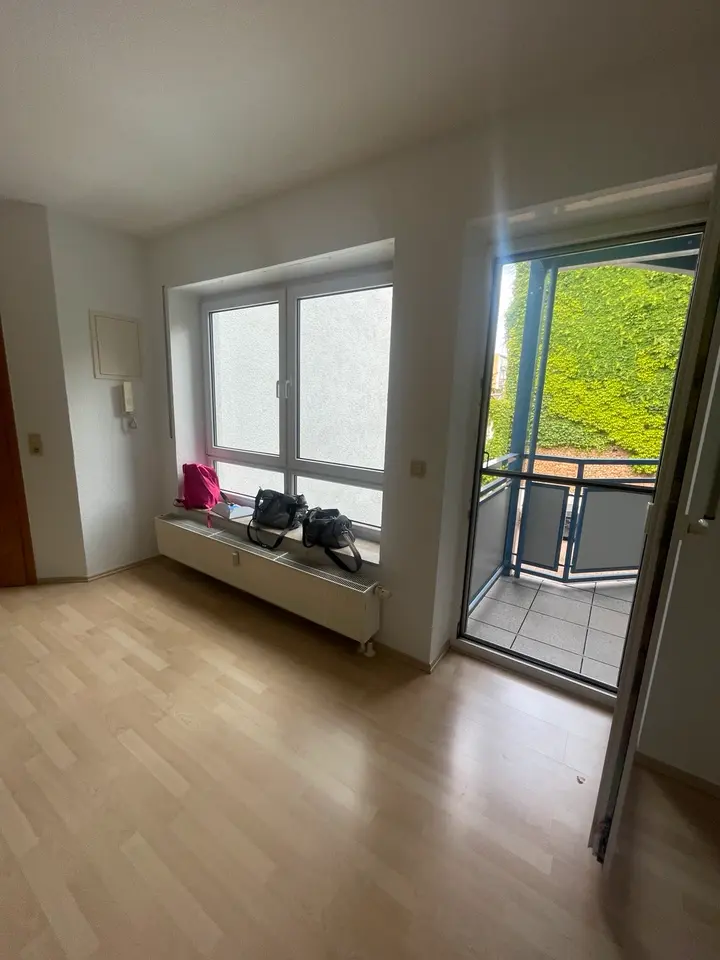 2 Zimmer Wohnung mit 53 m² in Halle (Saale) – Bild 2