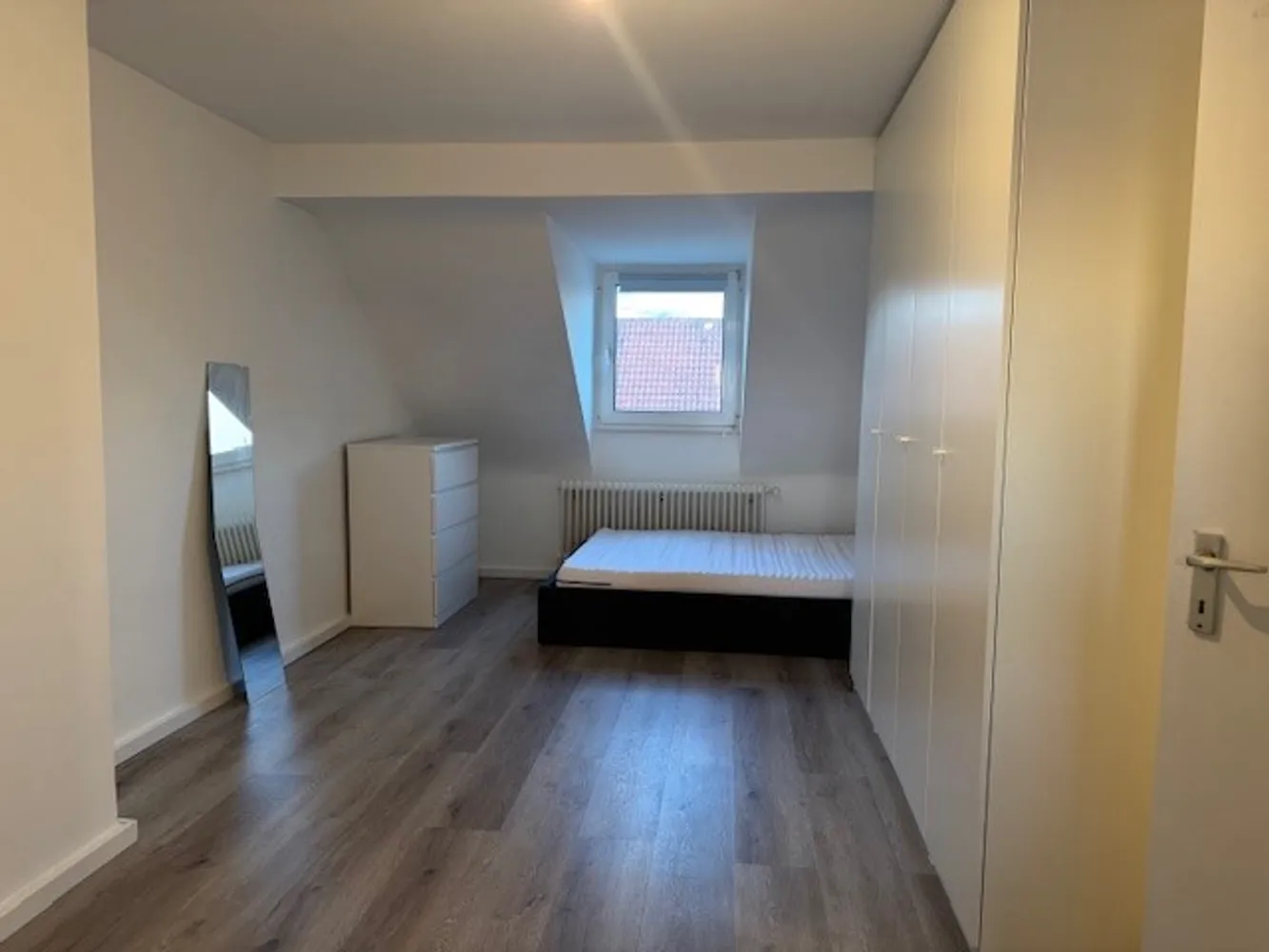 1 Zimmer Wohnung mit 38 m² in Düsseldorf – Bild 7