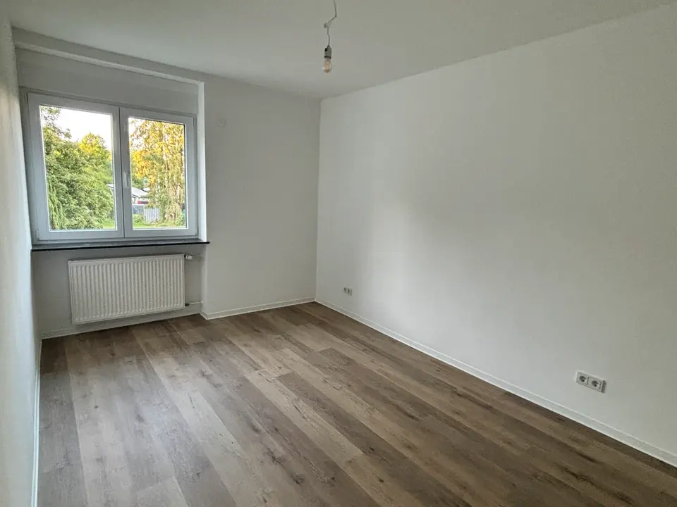 9 Zimmer Haus mit 138 m² in Saarbrücken – Bild 9