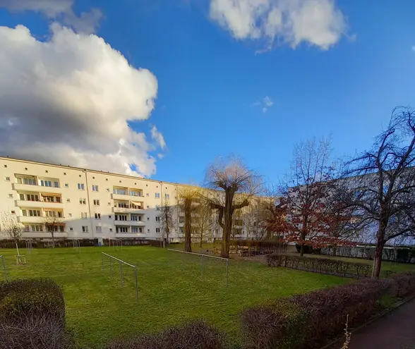 2 Zimmer Wohnung mit 53 m² in Dresden – Bild 2