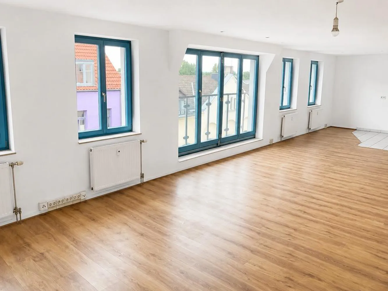 3 Zimmer Wohnung mit 105 m² in Hannover – Bild 1