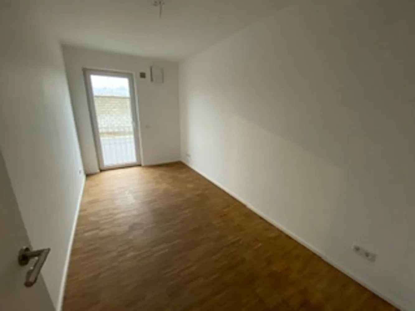 3 Zimmer Wohnung mit 82 m² in Düsseldorf – Bild 2