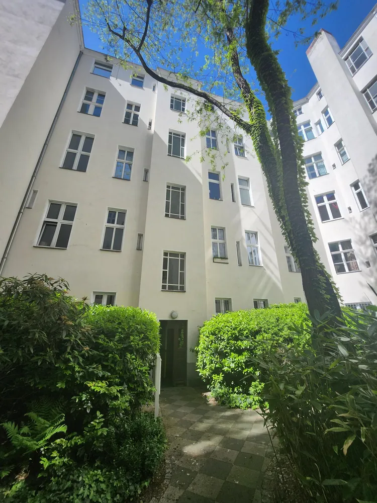 1 Zimmer Wohnung mit 28 m² in Berlin – Bild 8