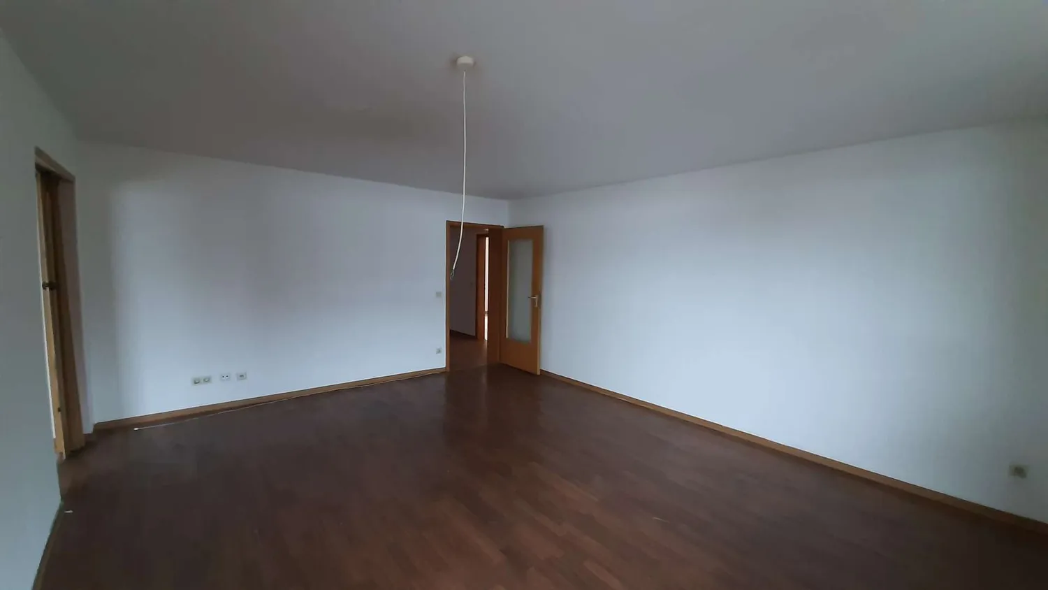 2 Zimmer Wohnung mit 72 m² in Duisburg – Bild 5