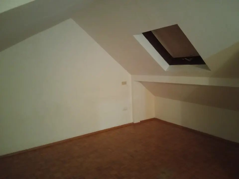 4 Zimmer Wohnung mit 120 m² in Hof – Bild 6