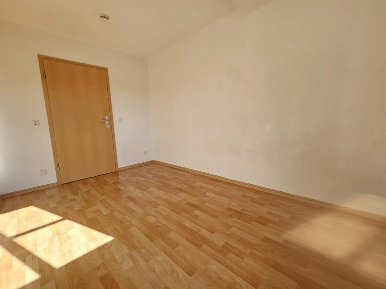 3 Zimmer Wohnung mit 67 m² in Altenburg – Bild 4