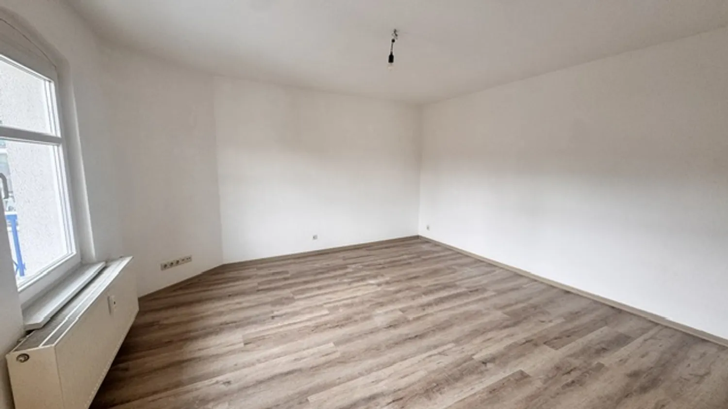 2 Zimmer Wohnung mit 47 m² in Halle (Saale) – Bild 5