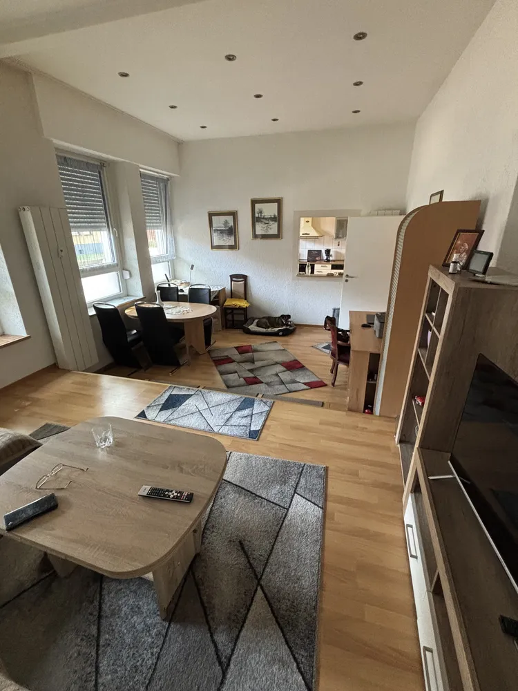 2 Zimmer Wohnung mit 80 m² in Oberhausen – Bild 2