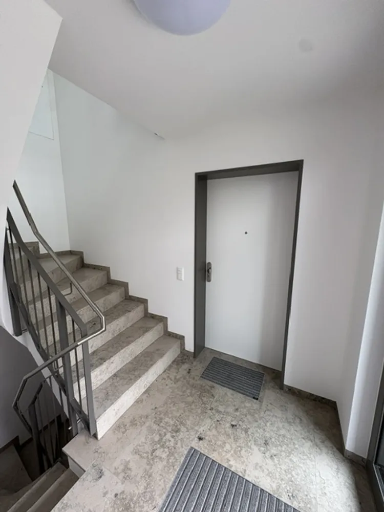 1 room apartment with 39 m² in Munich – Photo 3