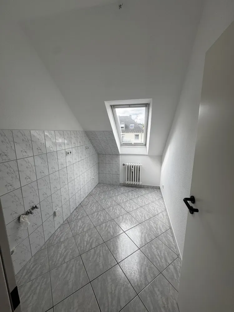 2 Zimmer Wohnung mit 38 m² in Aachen – Bild 2