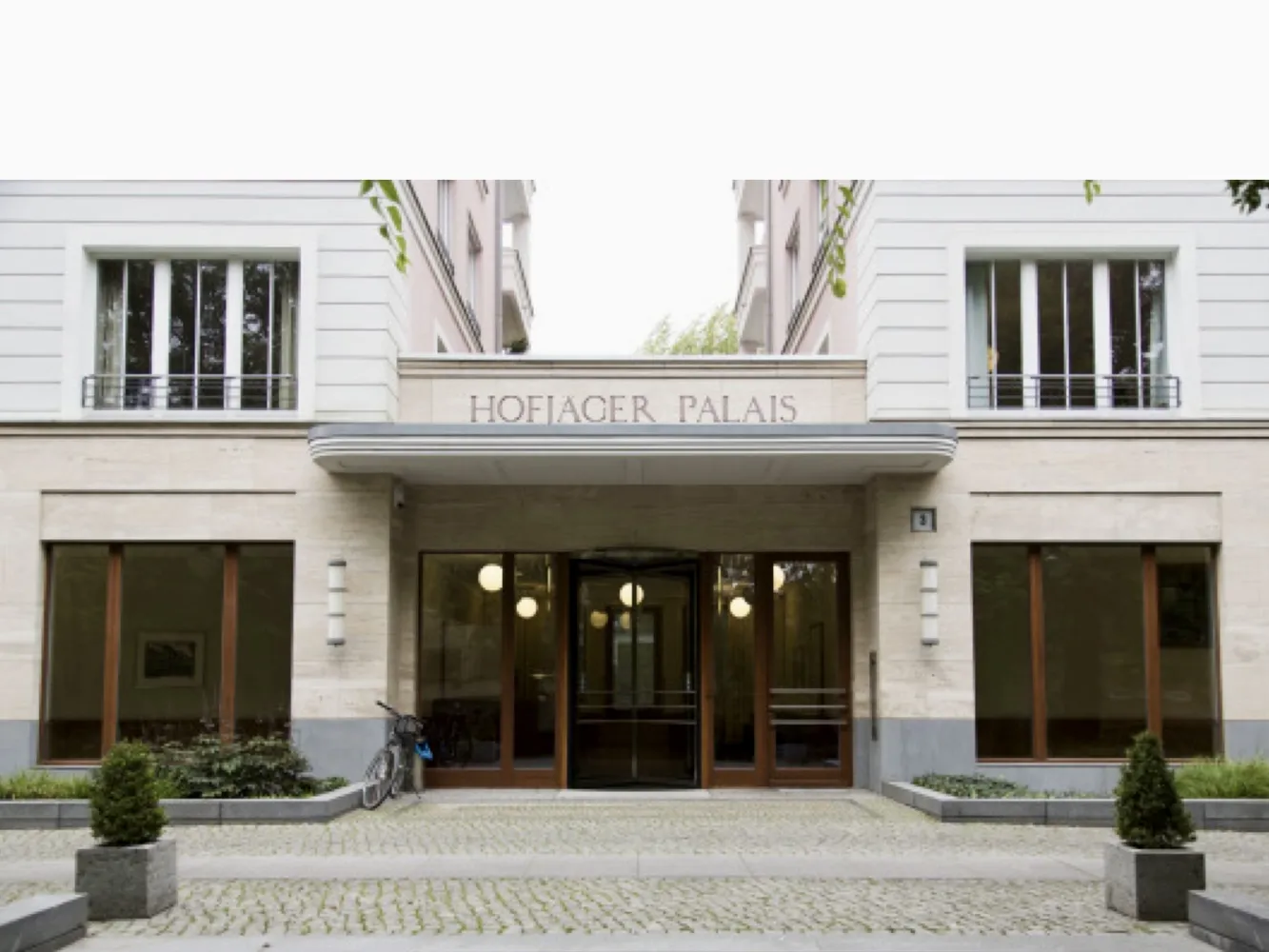 3 Zimmer Wohnung mit 137 m² in Berlin – Bild 1