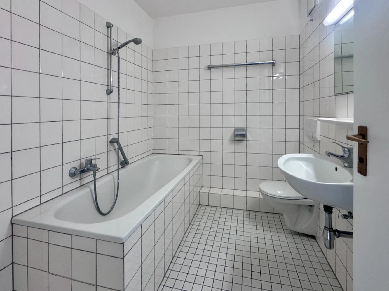 2 room apartment with 60 m² in Karlsruhe – Photo 3