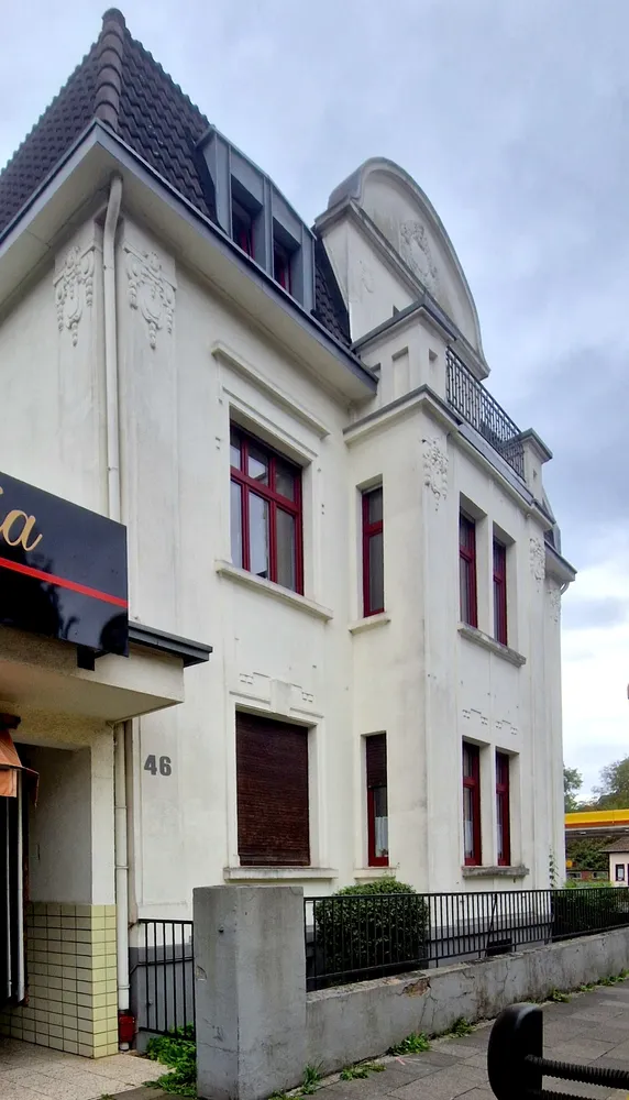 4 Zimmer Wohnung mit 108 m² in Duisburg – Bild 1