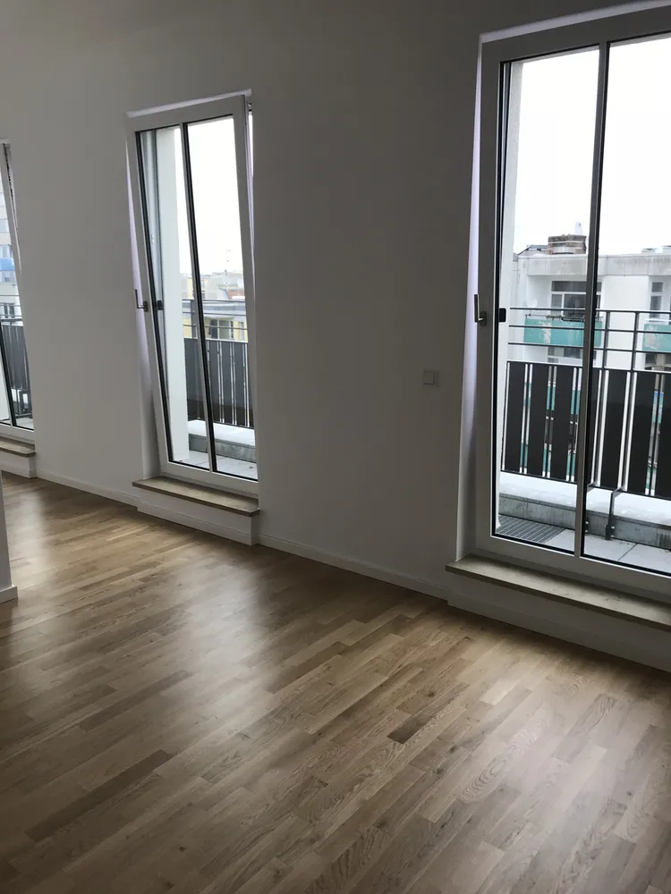 2 Zimmer Wohnung mit 67 m² in Berlin – Bild 1