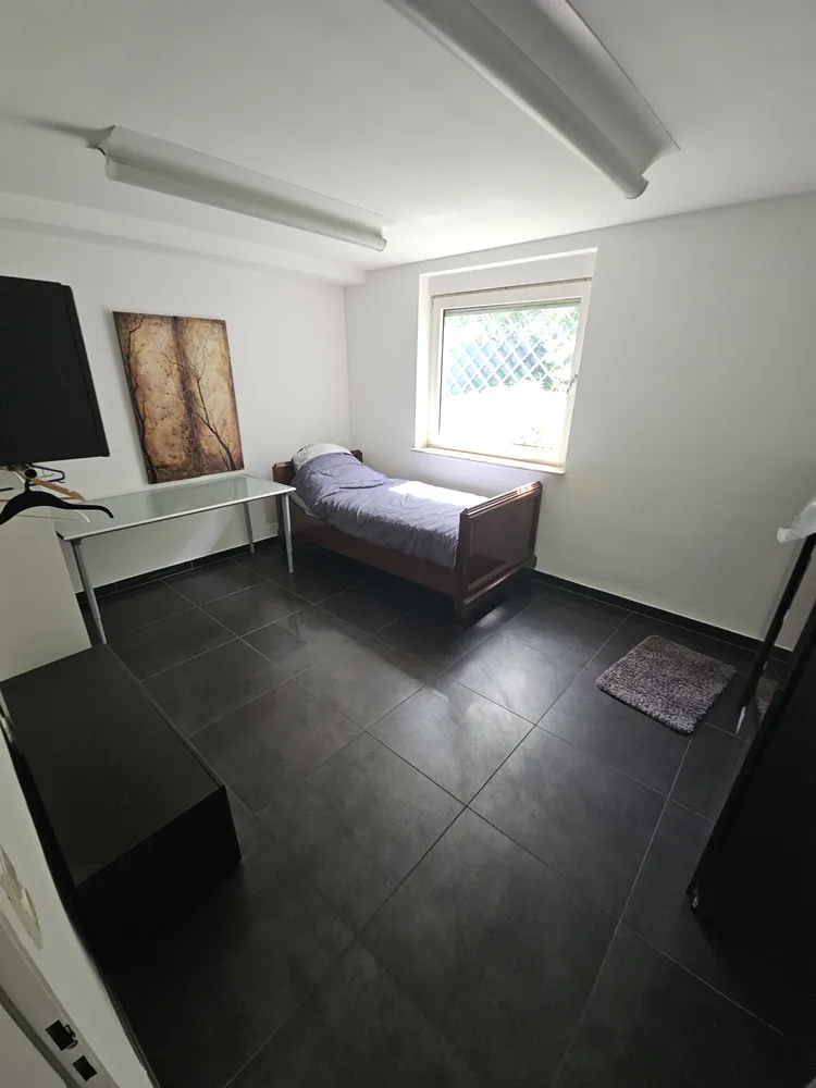 15 Zimmer Haus mit 470 m² in Frankfurt am Main – Bild 2