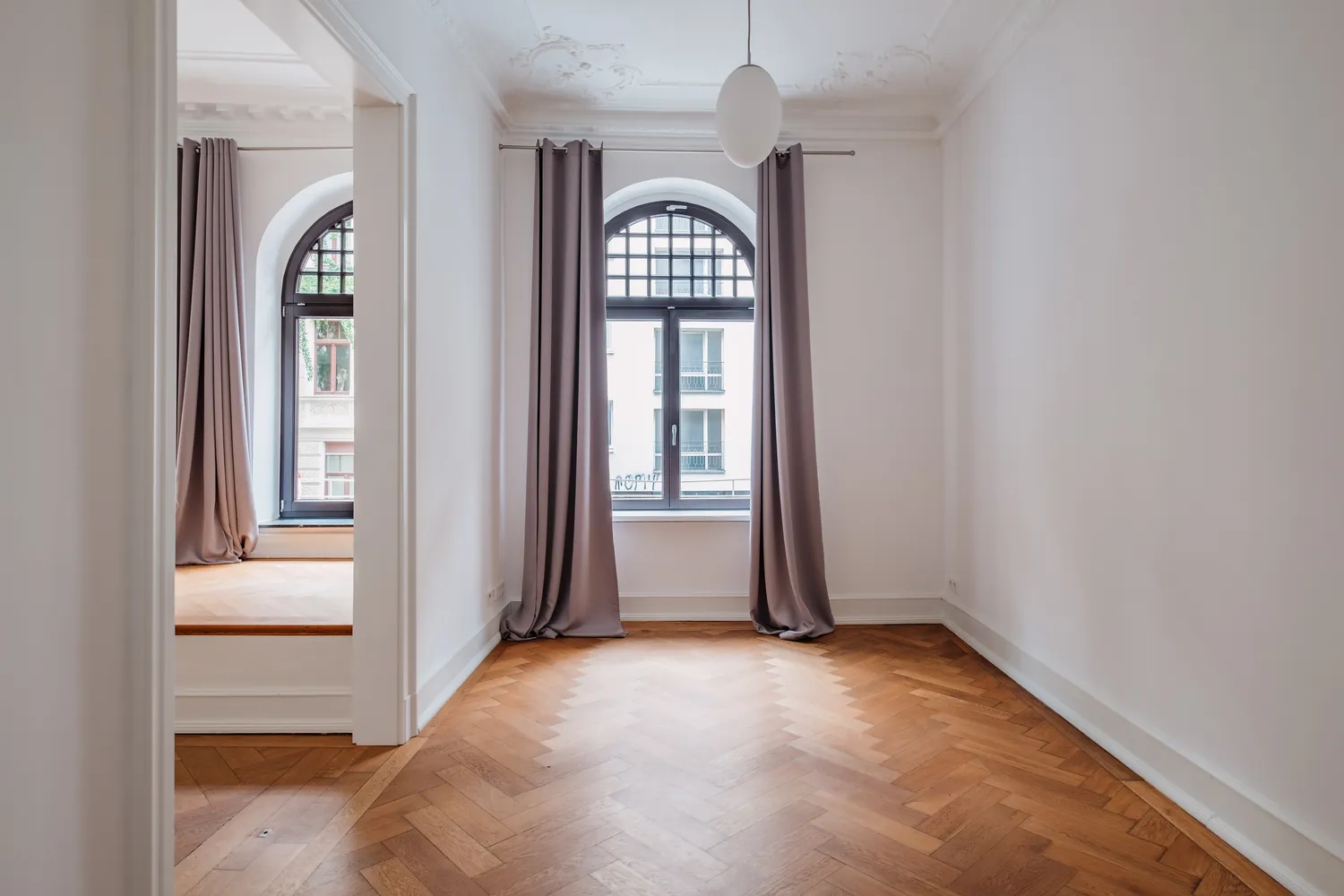 4 Zimmer Wohnung mit 200 m² in Köln – Bild 2
