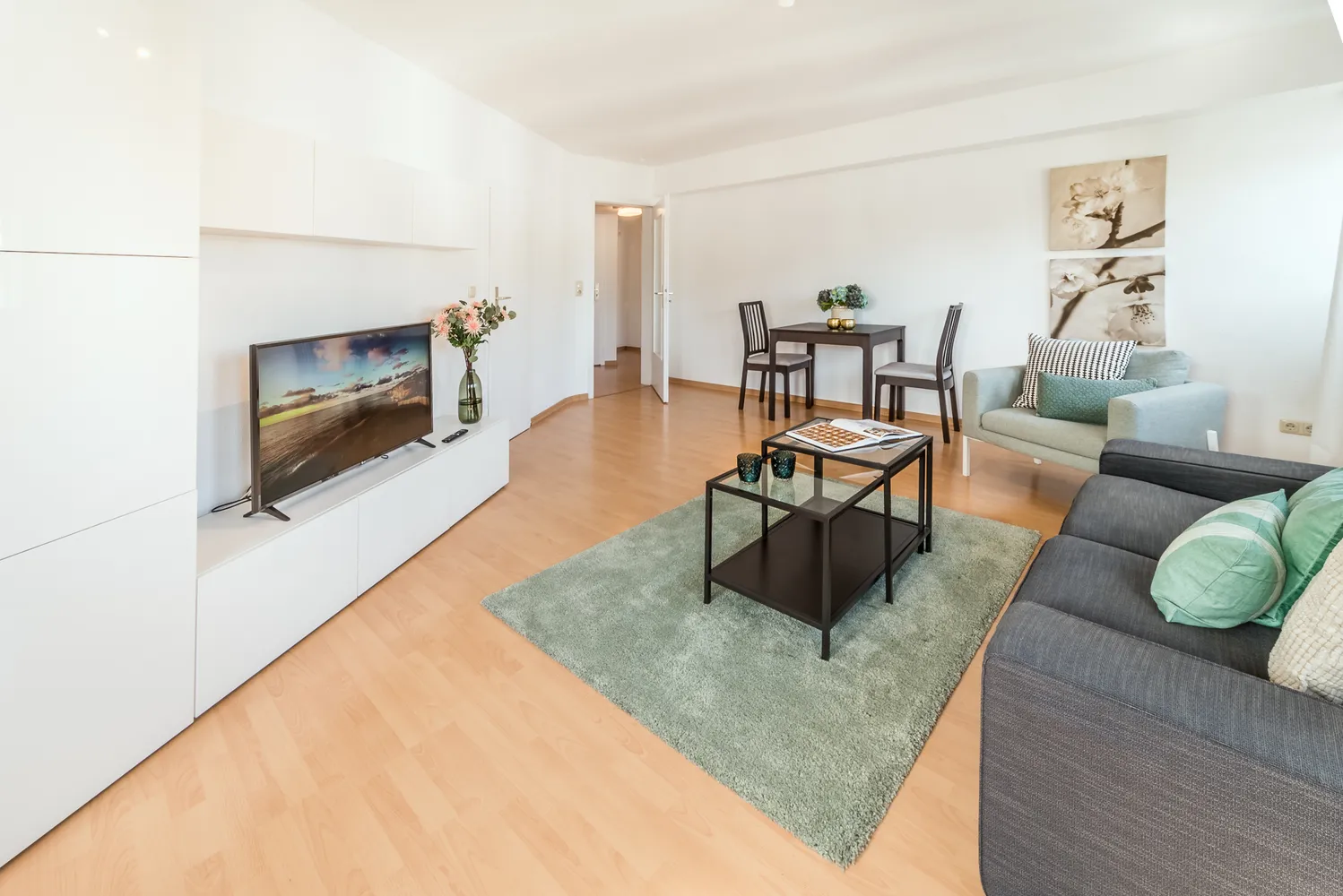 2 room apartment with 55 m² in Frankfurt am Main – Photo 6