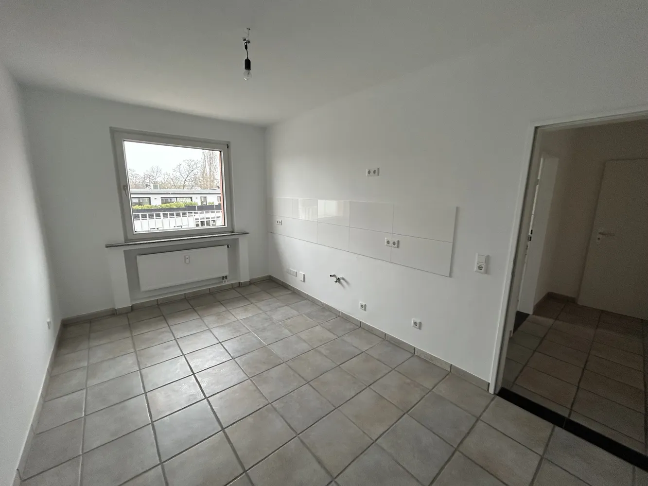 2 Zimmer Wohnung mit 82 m² in Düsseldorf – Bild 3