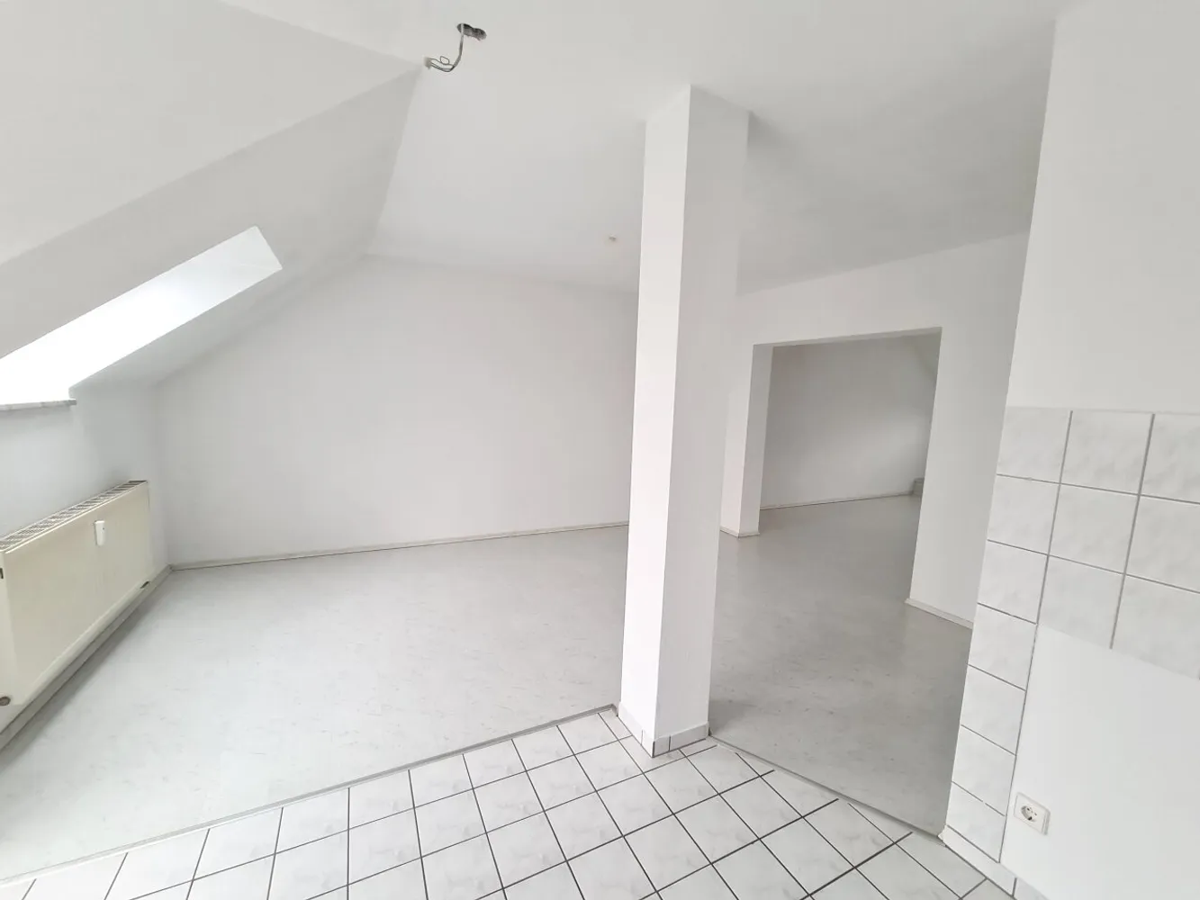 3 room apartment with 93 m² in Chemnitz – Photo 10
