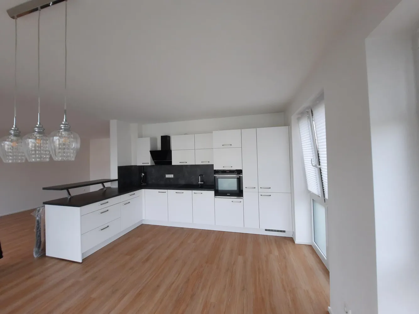 3 Zimmer Wohnung mit 97 m² in Essen – Bild 2