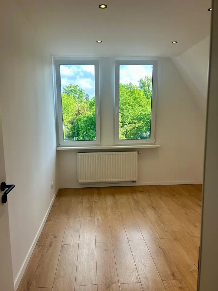 Shared room with 14 m² in Stuttgart – Photo 1
