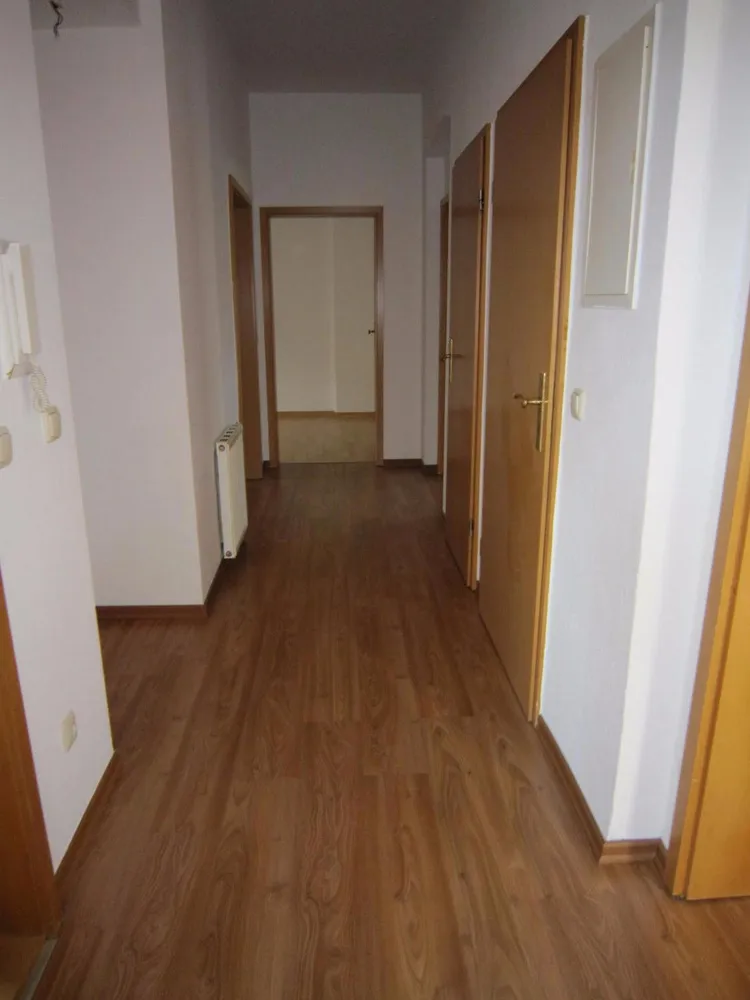 4 Zimmer Wohnung mit 95 m² in Zwickau – Bild 1