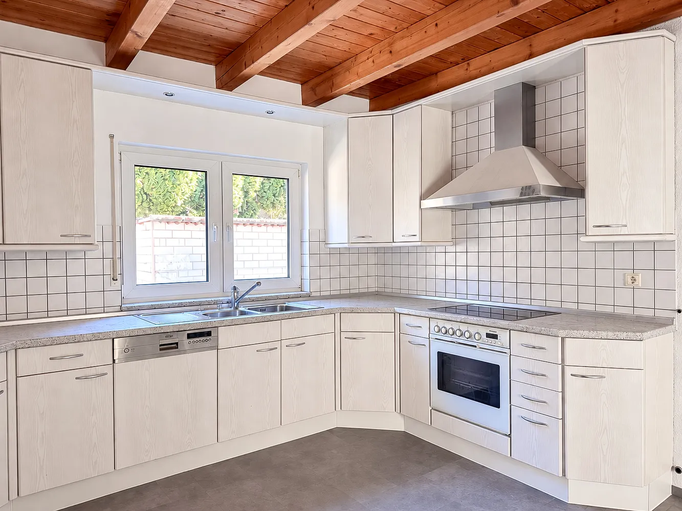 6 Zimmer Haus mit 203 m² in Kaiserslautern – Bild 6