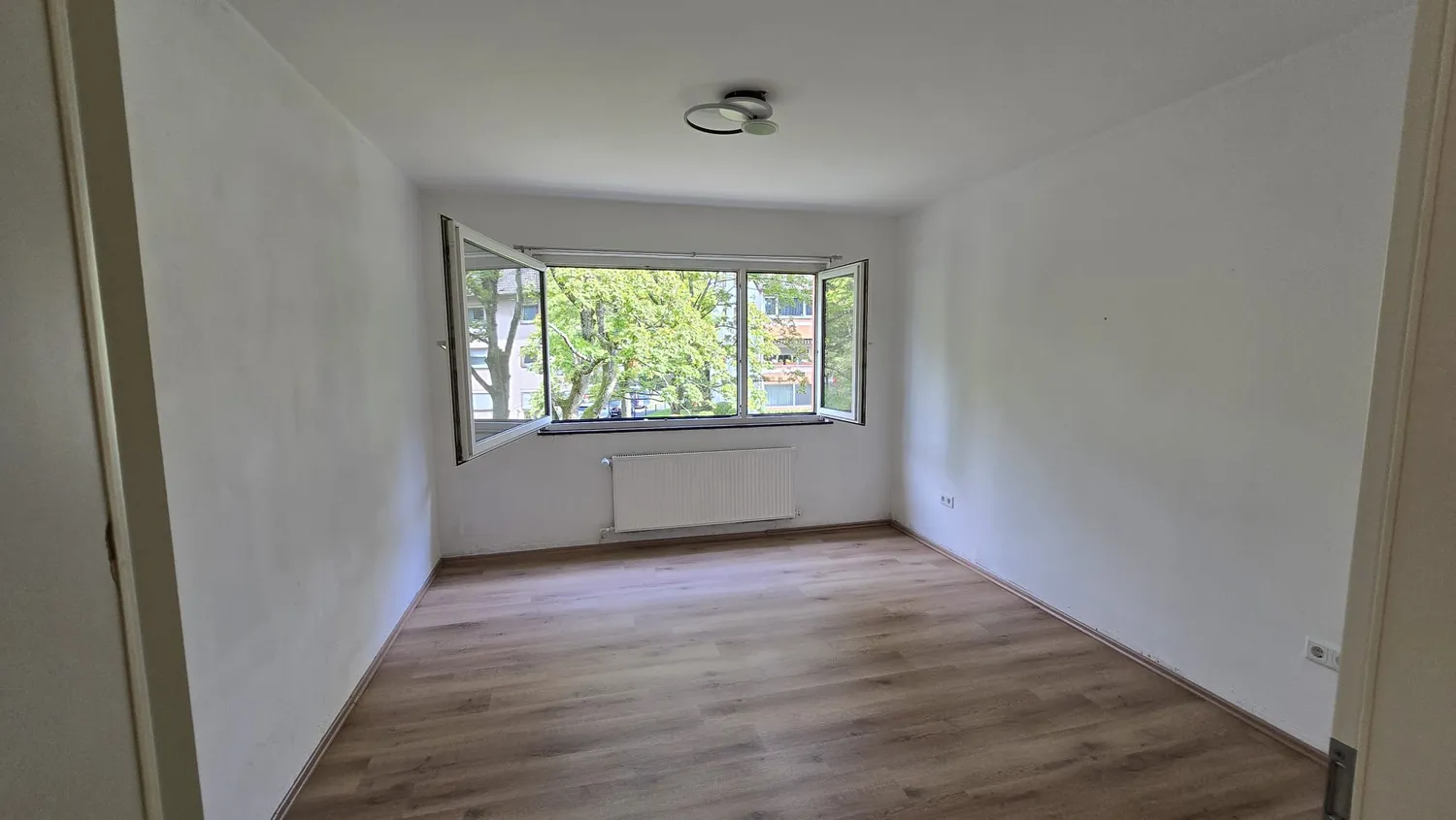 2 room apartment with 55 m² in Cologne – Photo 8