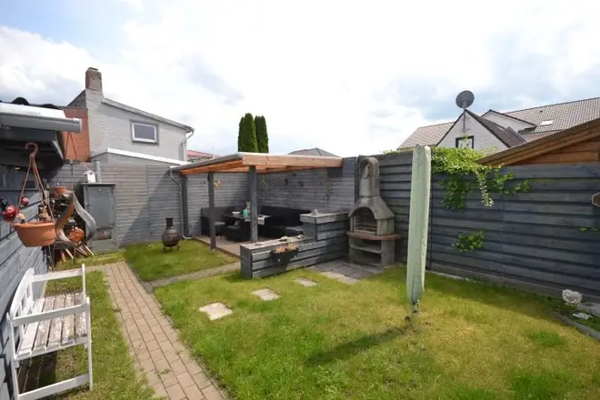 4 Zimmer Haus mit 107 m² in Heide – Bild 3