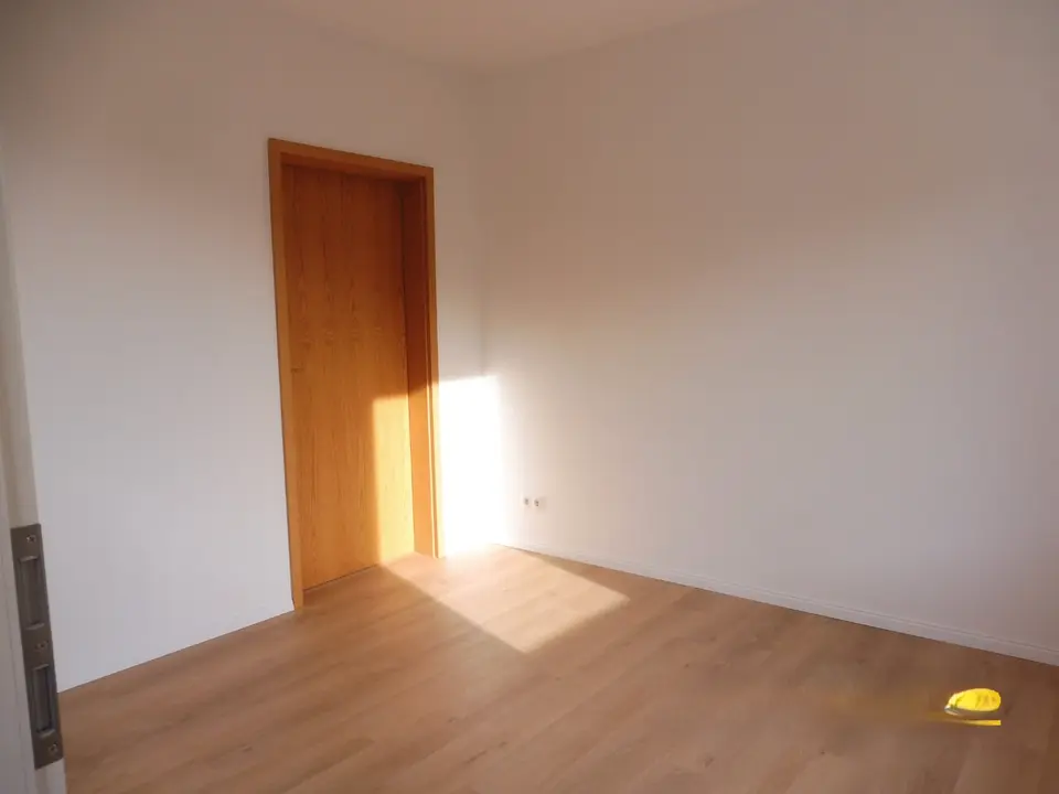 2 Zimmer Wohnung mit 37 m² in Greiz – Bild 6